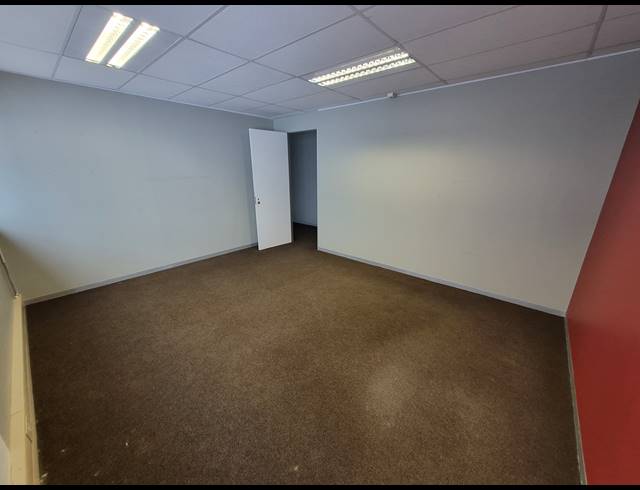 417M² OFFICE TO LET IN SANDTON CENTRAL